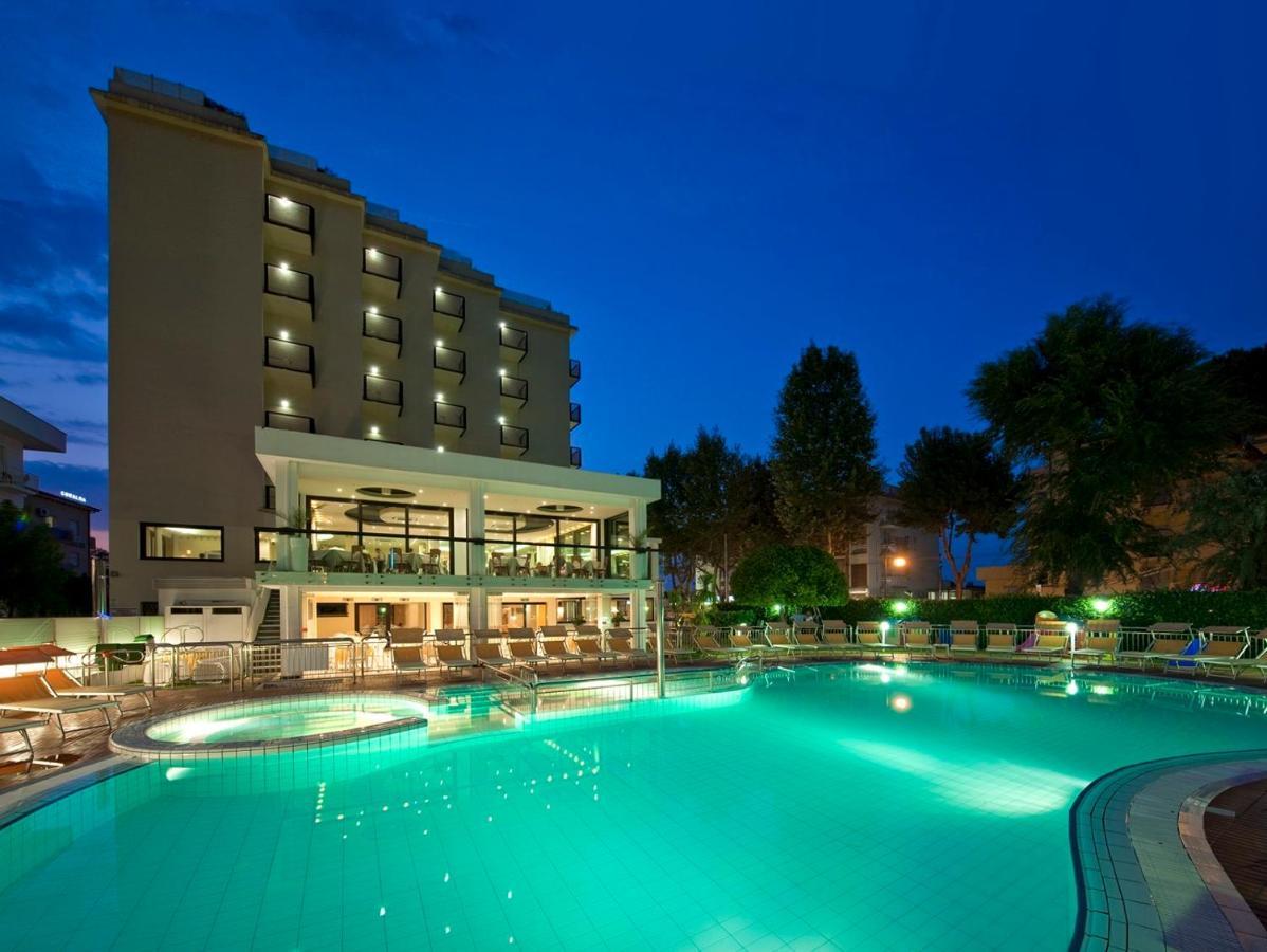Hotel 2000 Riccione Luaran gambar
