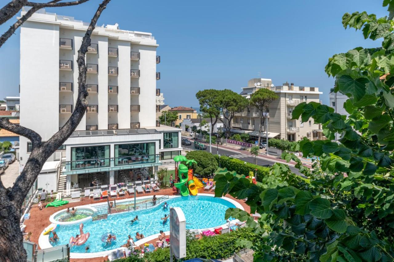 Hotel 2000 Riccione Luaran gambar