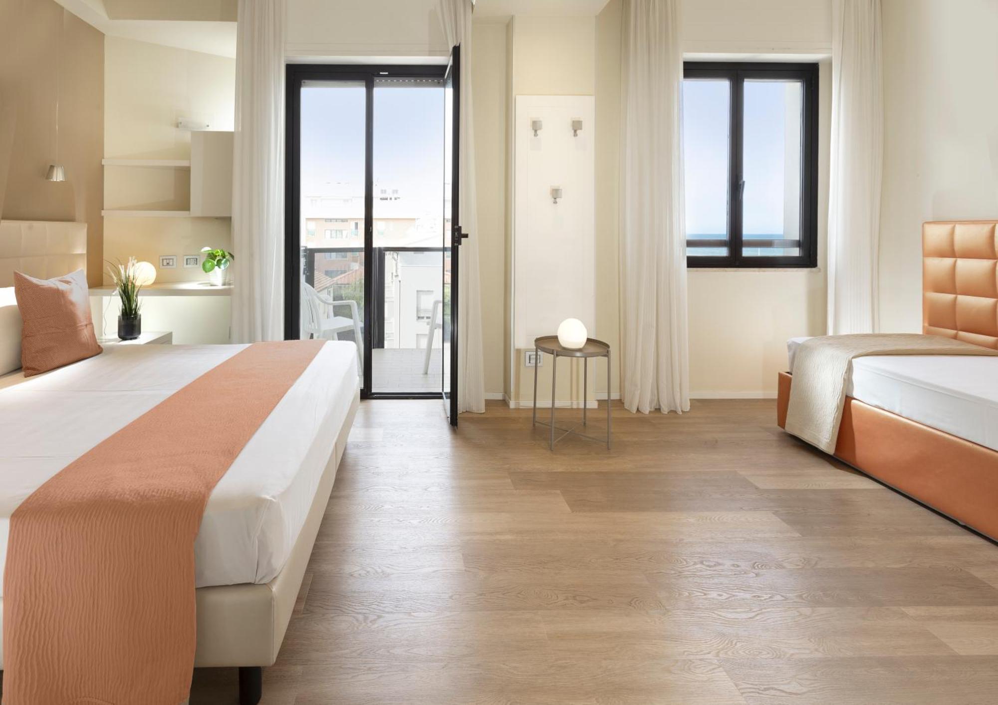 Hotel 2000 Riccione Luaran gambar