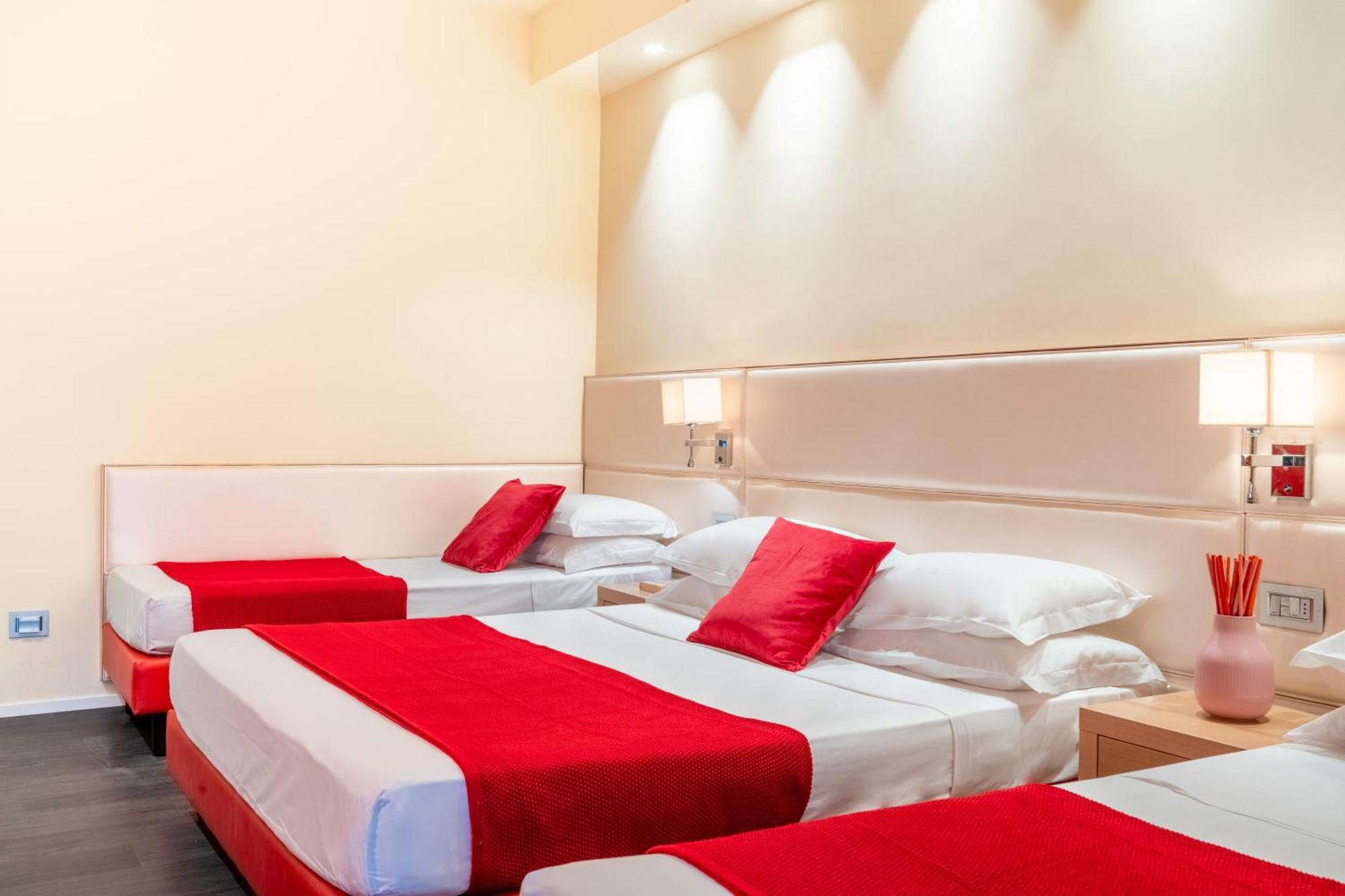 Hotel 2000 Riccione Luaran gambar