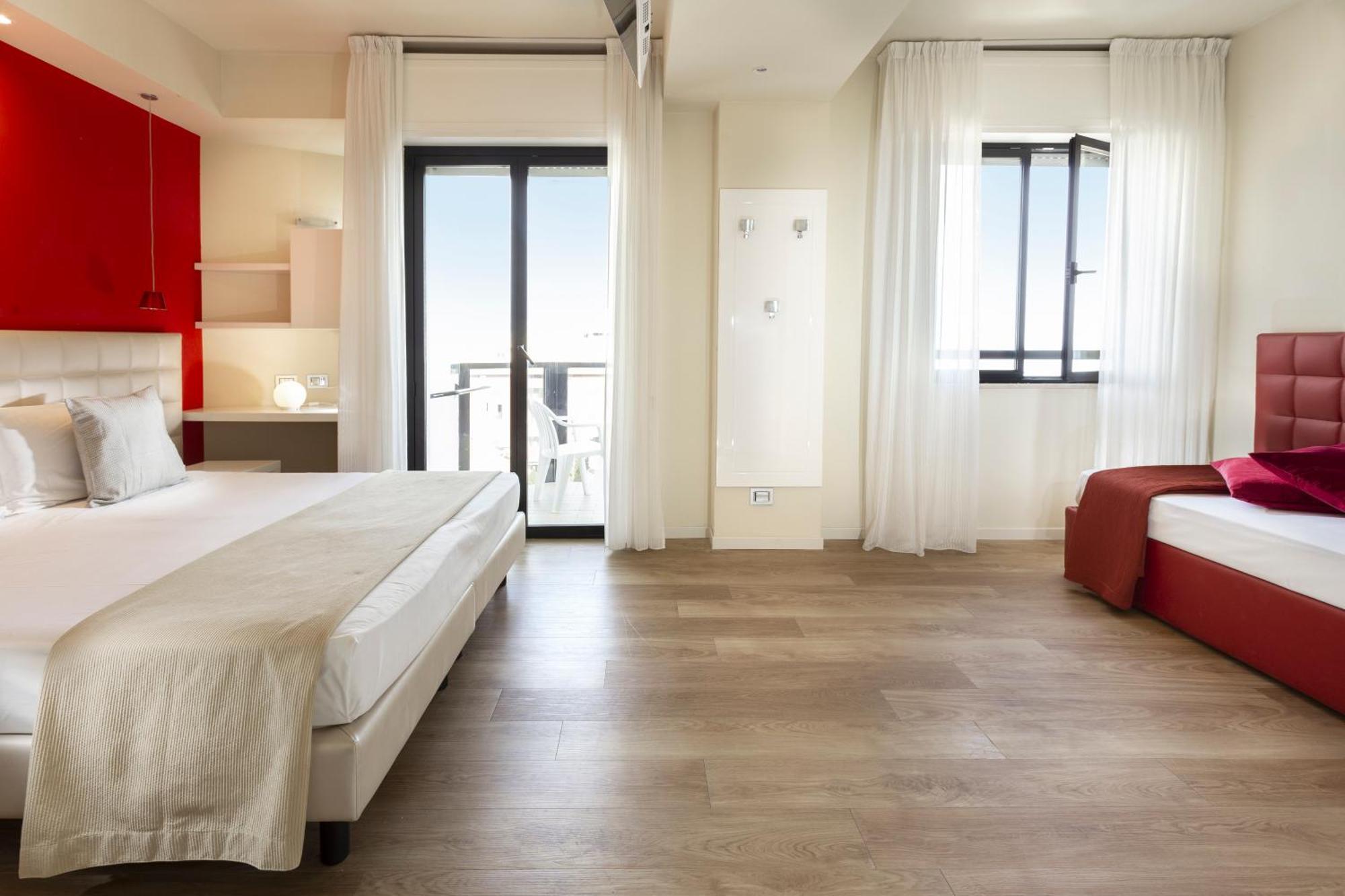 Hotel 2000 Riccione Luaran gambar