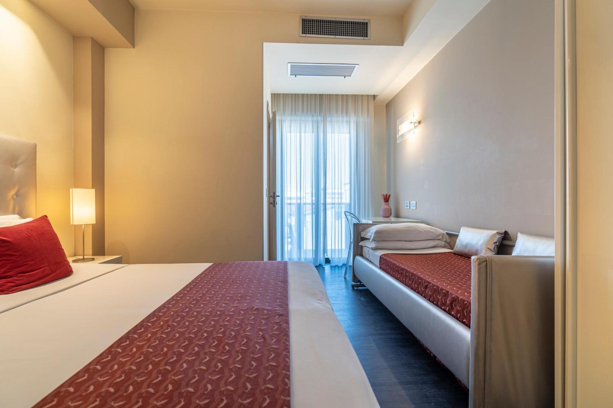 Hotel 2000 Riccione Luaran gambar